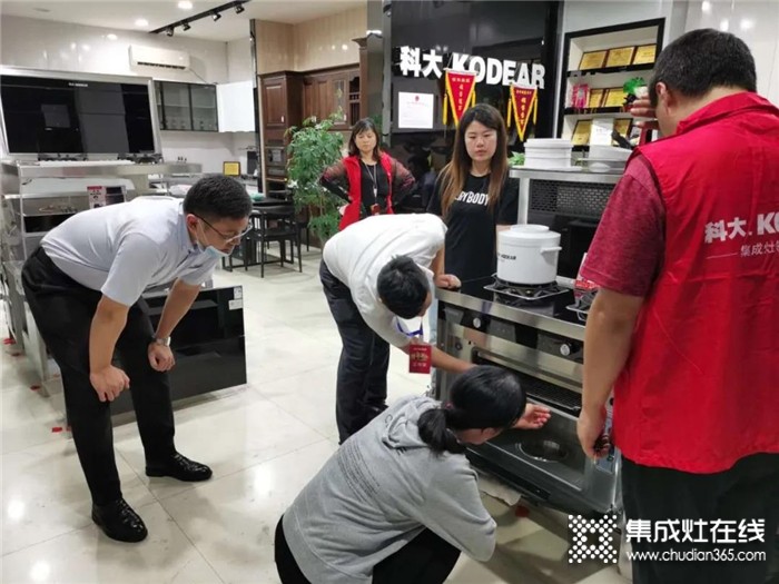 科大集成灶山西霍州店夜宴活動火爆結(jié)束，全程簽單不停！